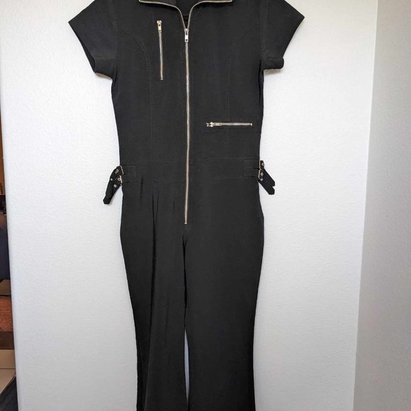Black 3/4 length jumpsuit - M - Picture 6 of 7